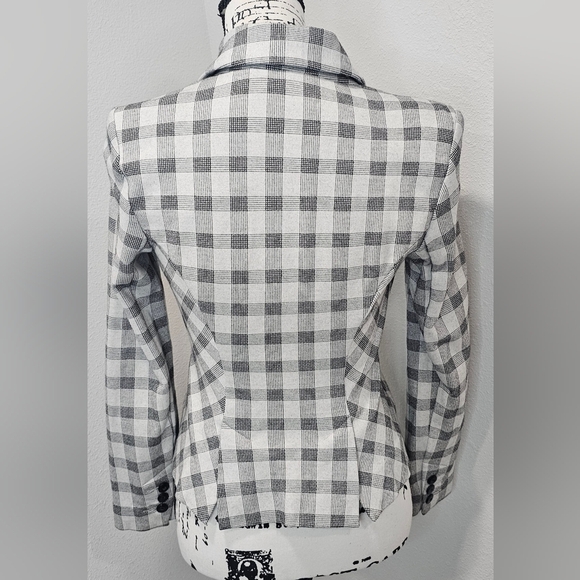 Cabi #5292 Valentina Plaid Black Gray Notch Collar Blazer Jacket Size 0 - Picture 6 of 16